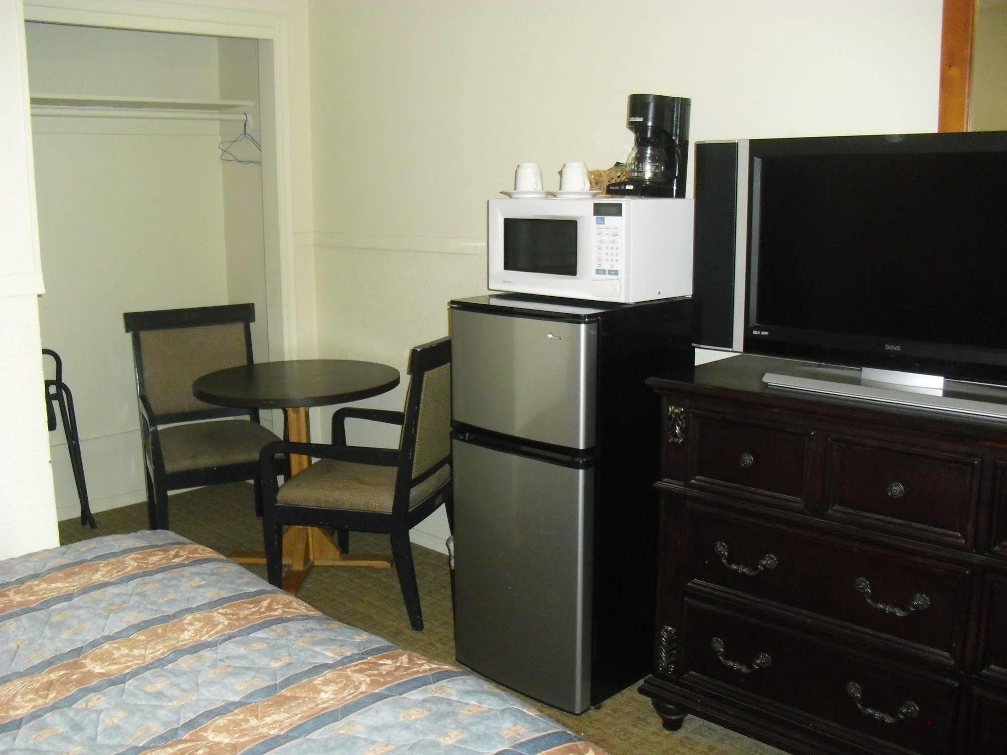 Motel Stardust 3*